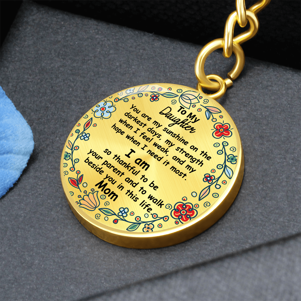 Personalized Daughter Circle Keychain - Engravable Name & Special Message - Sterling Silver or Gold Keyring - Perfect Gift for Mom to Give Daughter