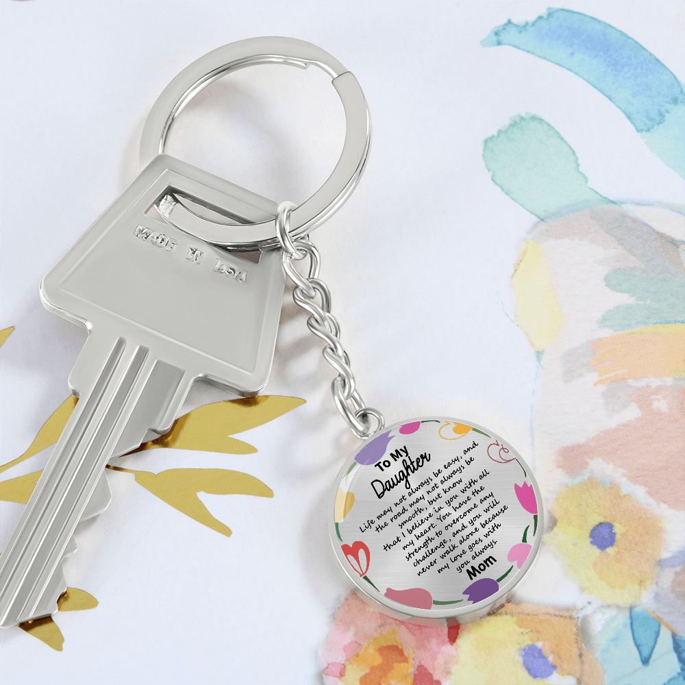 Daughter Keychain Circle – Minimalist 'Always in My Heart' Engraved Keyring – Ready-to-Give Present for Teens & Women